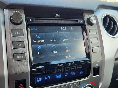 Used 2018 Toyota Tundra Platinum AWD/4WD image 28