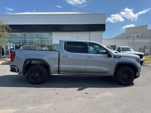 Used 2025 GMC Sierra 1500 Elevation AWD/4WD image 8