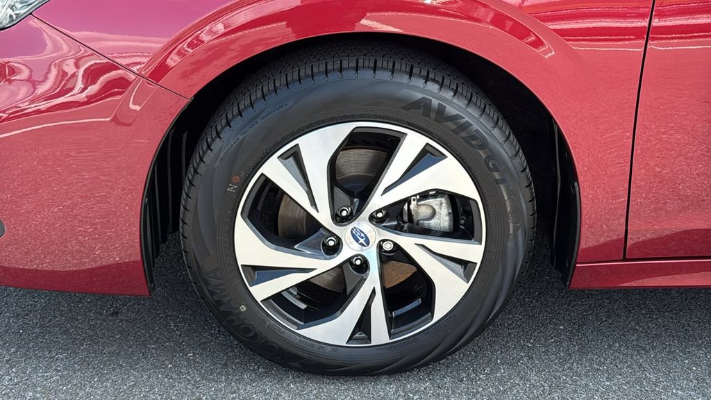 Used 2025 Subaru Legacy Premium AWD/4WD image 8