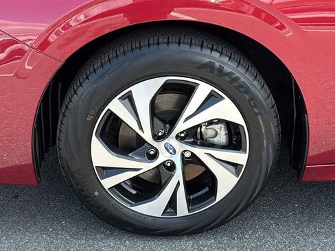 Certified 2025 Subaru Legacy Premium AWD/4WD image 8