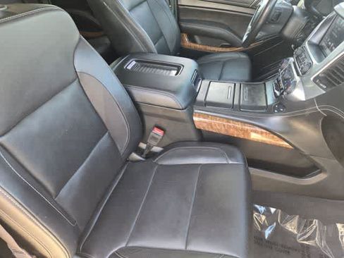 Used 2019 Chevrolet Tahoe Premier RWD image 15