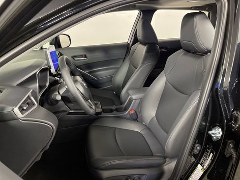 New 2026 Toyota Corolla Cross XLE image 12