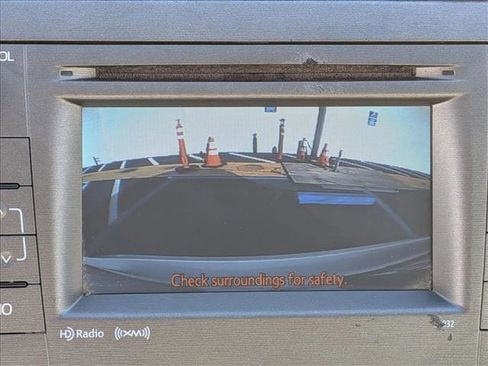 Used 2014 Toyota Prius Three image 19