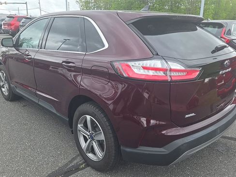 Used 2022 Ford Edge SEL w/ Convenience Package image 3