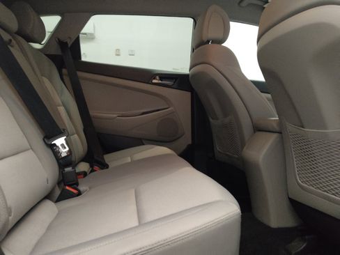 Used 2018 Hyundai Tucson SEL FWD image 19