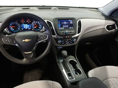 Certified 2024 Chevrolet Equinox LS w/ LS Convenience Package image 13