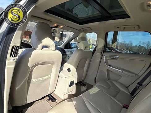 Used 2011 Volvo XC60 3.2 image 13