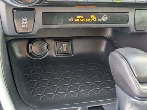 Used 2023 Toyota RAV4 LE image 17