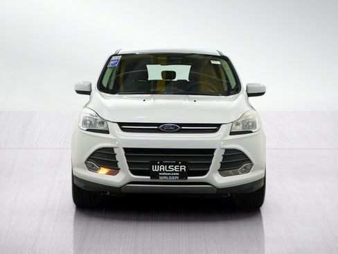 Used 2016 Ford Escape SE FWD image 8