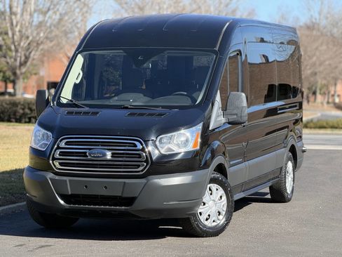 Used 2018 Ford Transit 350 XLT image 1