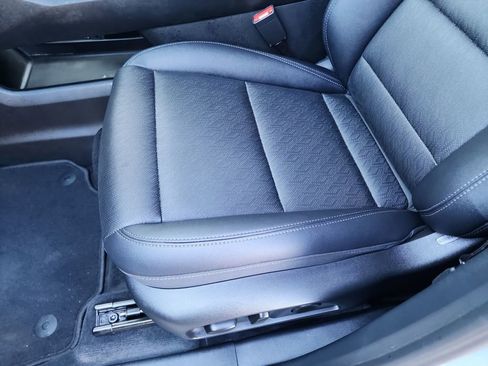 New 2026 Chevrolet Equinox LT w/ Convenience Package II image 15