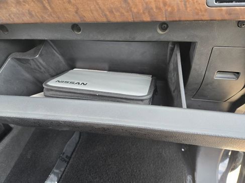 Used 2008 Nissan Armada LE w/ Technology Pkg image 27