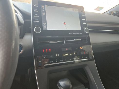 Used 2021 Toyota Avalon Limited w/ Advanced Safety Package image 17