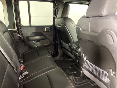 New 2025 Jeep Wrangler Unlimited Rubicon 392 image 17