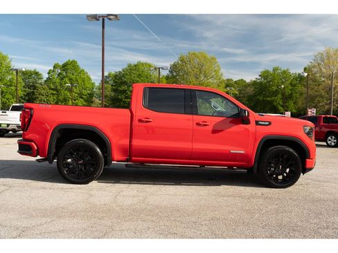 New 2026 GMC Sierra 1500 Elevation image 9