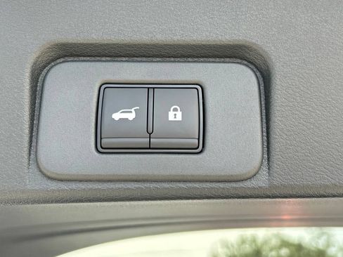 Used 2026 Nissan Rogue Platinum AWD/4WD image 54