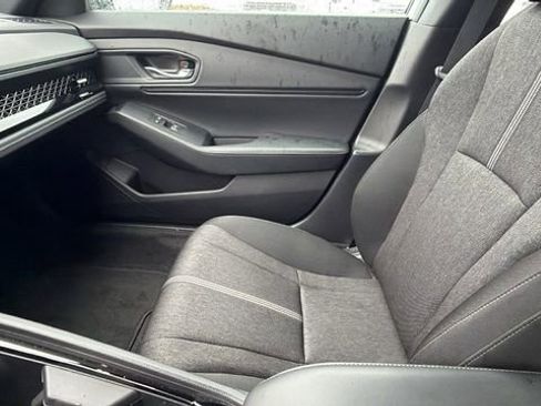 Used 2023 Honda Accord Sport image 22