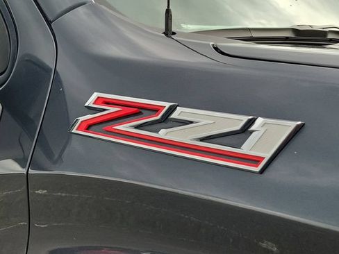 Used 2022 Chevrolet Silverado 1500 RST AWD/4WD image 7