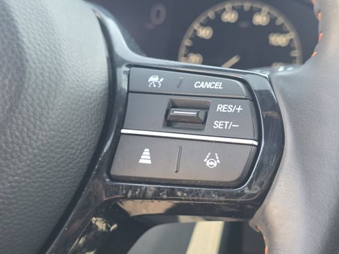 Certified 2024 Honda HR-V Sport image 30