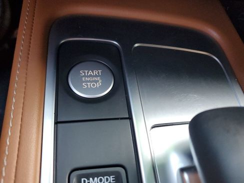 Used 2024 INFINITI QX60 Sensory AWD/4WD image 31