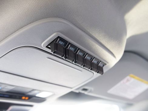 New 2024 Ford F550 XL image 32