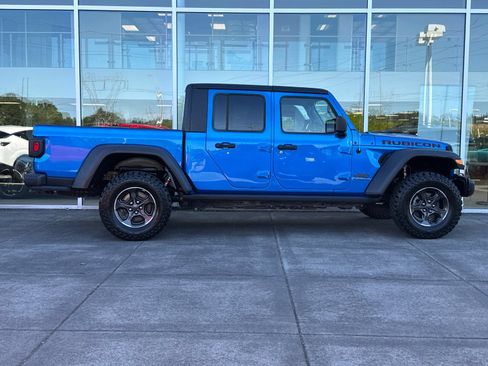 Used 2020 Jeep Gladiator Rubicon w/ Trailer Tow Package AWD/4WD image 2
