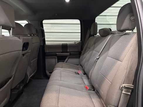 Used 2019 Ford F150 XLT image 24