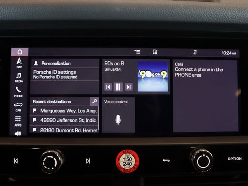 Certified 2025 Porsche Macan image 18