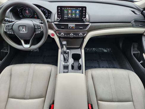 Used 2020 Honda Accord EX image 35