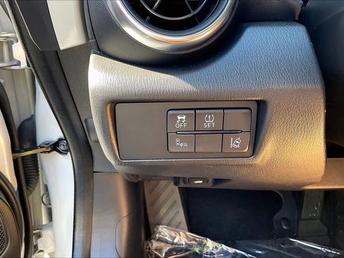 Used 2016 MAZDA MX-5 Miata Grand Touring image 31