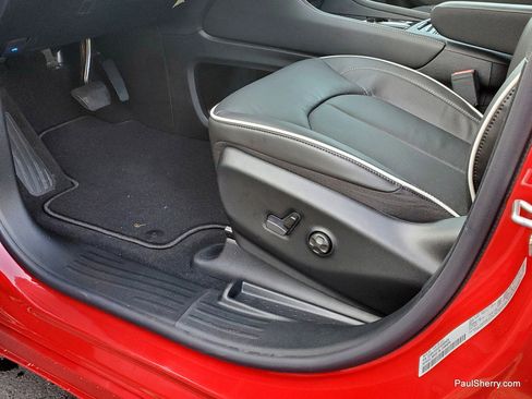 New 2026 Chrysler Pacifica Limited w/ S Appearance Package image 26