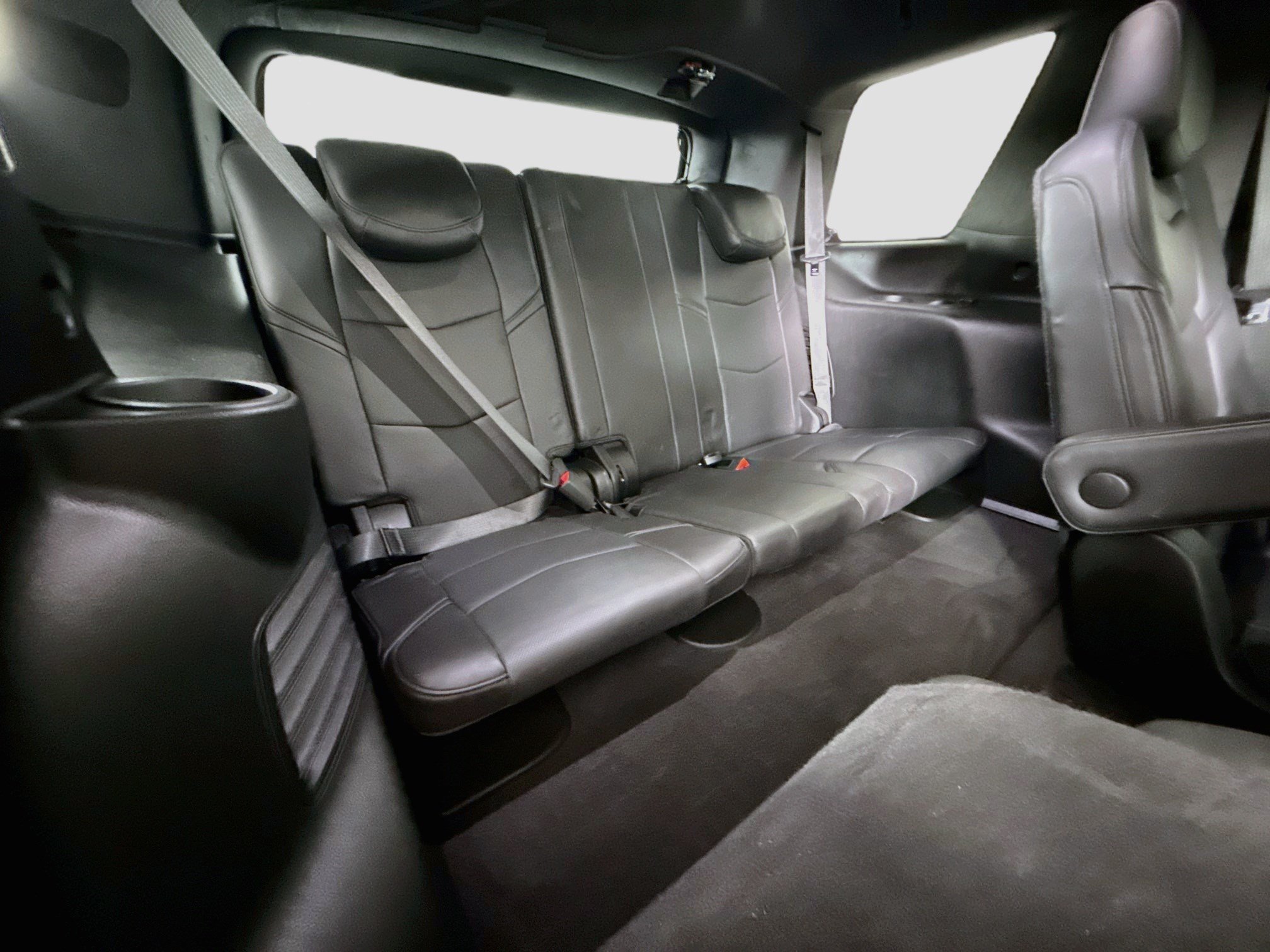 Used 2020 Cadillac Escalade Platinum AWD/4WD image 43