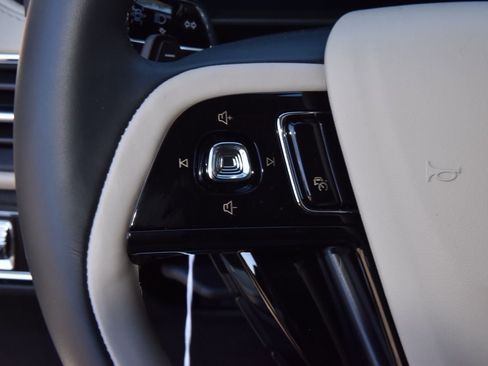 New 2026 Lincoln Corsair Grand Touring image 23