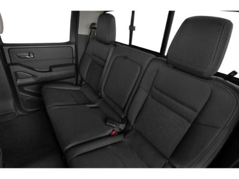 Used 2022 Nissan Frontier SV image 17