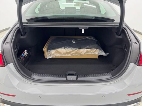 New 2026 Mercedes-Benz E 350 Sedan image 8