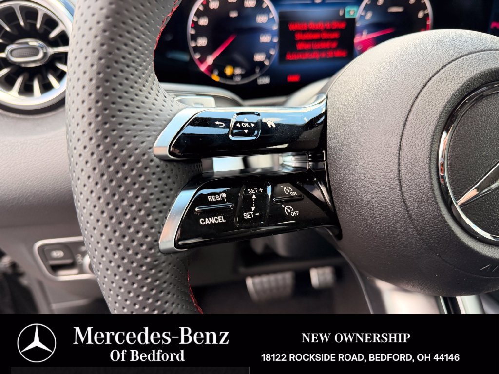 New 2026 Mercedes-Benz GLB 250 4MATIC image 11