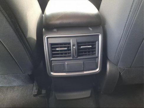 Used 2023 Subaru Forester Premium image 22