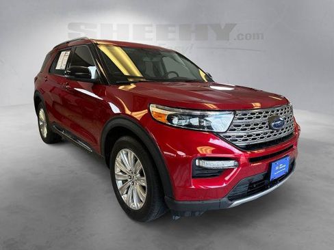 Certified 2022 Ford Explorer Limited w/ Equipment Group 301A AWD/4WD image 2