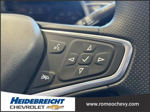 Used 2023 Chevrolet Malibu LT image 21