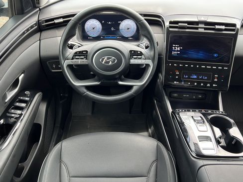 Certified 2023 Hyundai Tucson Limited w/ Cargo Package FWD image 12