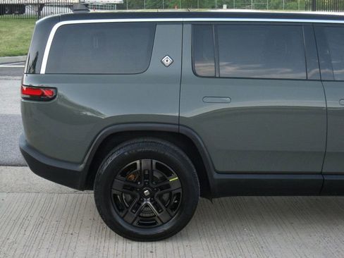 Used 2023 Rivian R1S Launch Edition AWD/4WD image 11