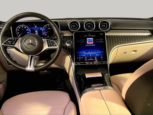 Used 2023 Mercedes-Benz C 300 4MATIC Sedan image 16