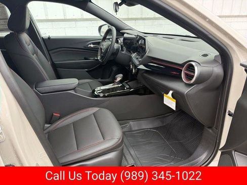 New 2026 Chevrolet Trax RS w/ Driver Confidence Package image 35
