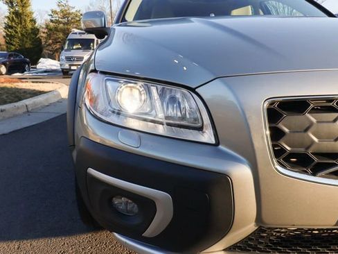 Used 2016 Volvo XC70 T5 Platinum image 18