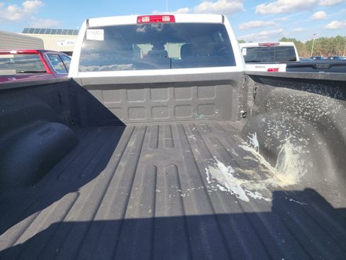 Used 2024 RAM 2500 Big Horn w/ Bed Utility Group image 18