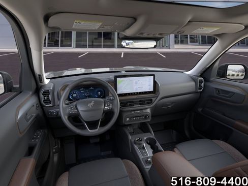 Used 2025 Ford Bronco Sport Outer Banks w/ Outer Banks Tech Package+ AWD/4WD image 10