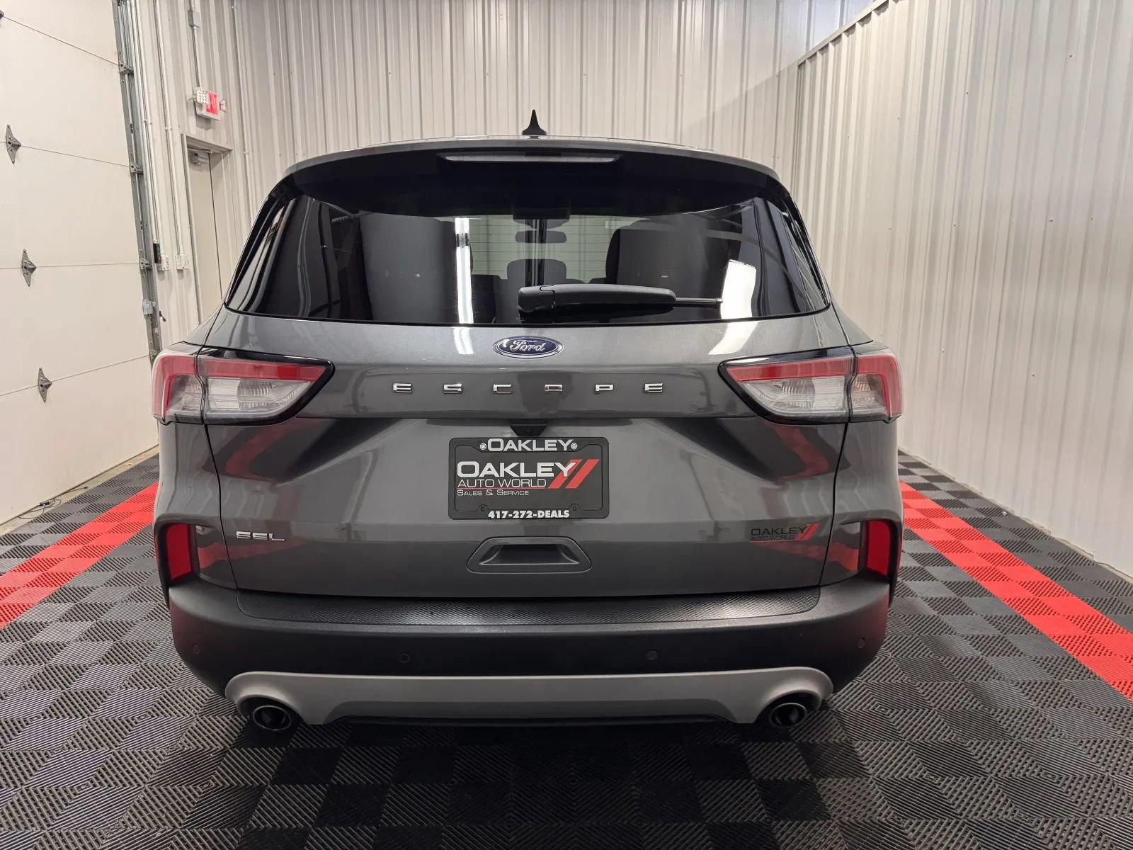 Used 2022 Ford Escape SEL FWD image 3