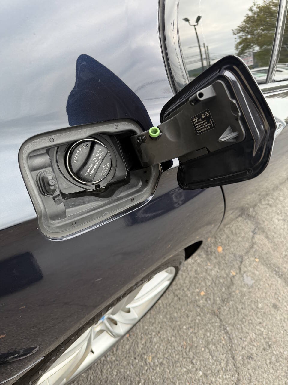 Used 2014 BMW 750Li RWD image 14