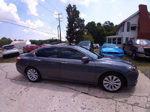 Used 2014 Honda Accord EX image 6