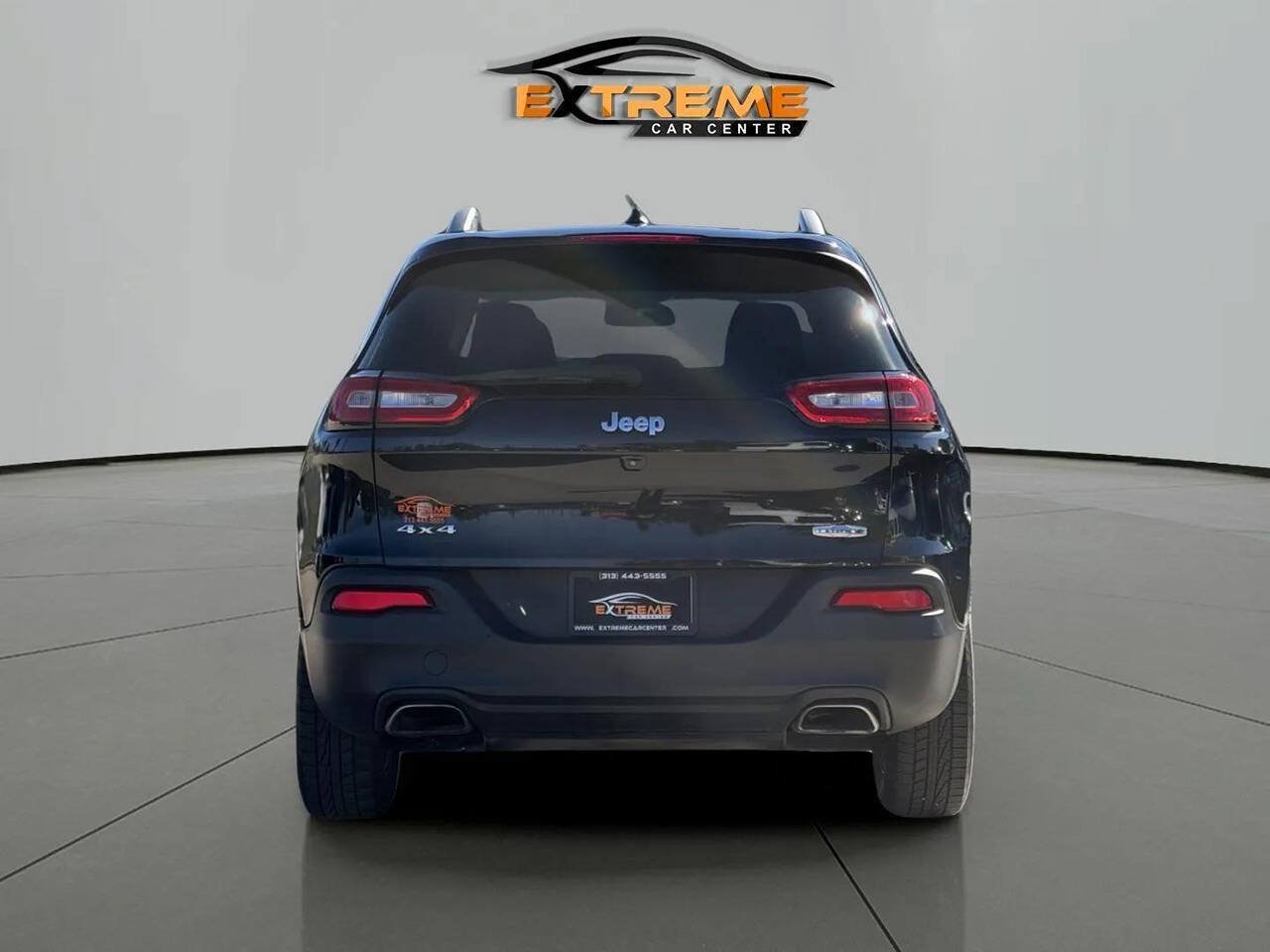 Used 2015 Jeep Cherokee Latitude w/ Cold Weather Group AWD/4WD image 5